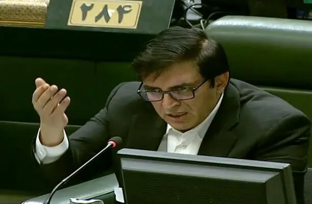 نماینده مجلس: دستگاه‌های مسئول توهین به رئیس‌جمهور را پیگیری کنند