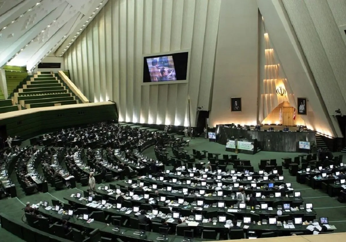 ۳۰ پرونده شکایت در دستورکار هیئت نظارت بر رفتار نمایندگان/ فردا اولین جلسه هیئت نظارت برگزار می شود
