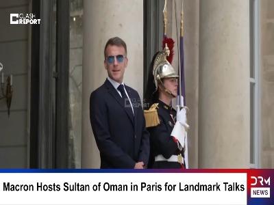 مکرون و عینک آفتابیِ معروف؛ این بار در استقبال از سلطان عمان