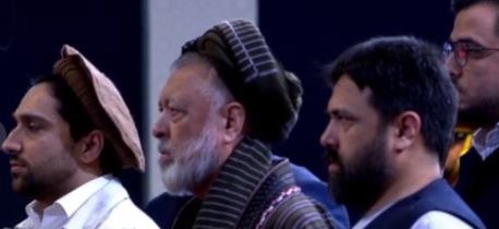 ادای احترام هیئتی از افغانستان و احمدمسعود به رهبر شهید
