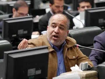 خضریان: عمان هم اگر به دشمن کمک کند، خاکش در امان نیست/ جمهوری اسلامی با عمان یا بی عمان ، تنگه هرمز را مدیریت خواهد کرد