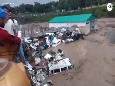 ۱۲ کشته براثر وقوع سیل در هند
