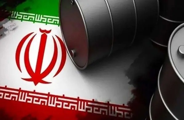 نام یک تراستی بدهکار فراری اعلام شد/ یک دهه شصتی ۴۰ نفتکش دارد / در یک سال ۹۰ میلیون بشکه نفت سفارش فروش گرفته است