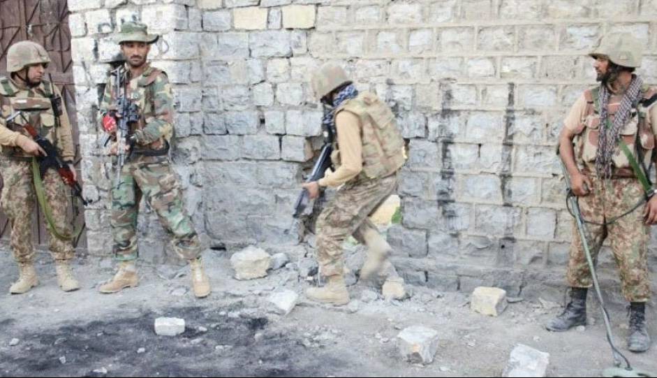 انفجار و تیراندازی در بلوچستان پاکستان؛ ۱۸ تجزیه طلب ‌کشته‌ شدند
