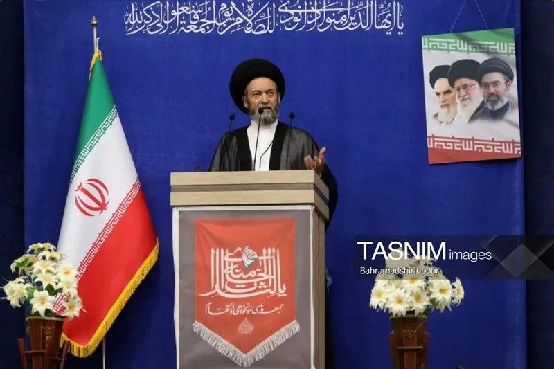 امام جمعه اردبیل: ترامپ قطعا نمی‌تواند محاصره دریایی را ادامه دهد/ ایران و آمریکا بعد از ۶ ماه جنگ به یک زورآزمایی بسیار حساس و سرنوشت ساز رسیده‌اند