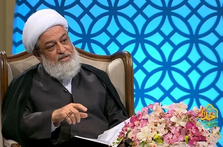 دعوت مجدد آیت‌الله عابدینی برای شرکت در قربانی کردن ۱۰ هزار گوسفند برای سلامتی رهبر انقلاب
