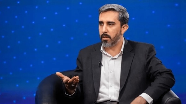 مقام دولت شهید رئیسی: هرمز به سادگی قابل جایگزینی نیست | آخرین خبر