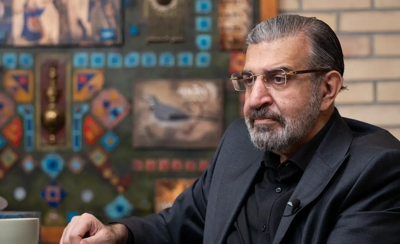 واکنش صادق خرازی به مواضع برادرش علیه دولت/ مسئولان خودشان و فرزندانشان را مهار کنند، مشکلی پیش نمی‌آید/ نفوذ در اندیشه‌های امنیتی به وفور هست