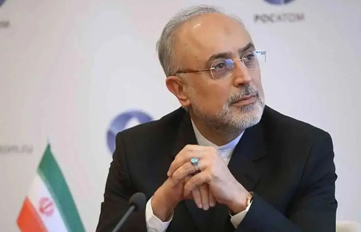 نمی‌توانیم درِ کشور را ببندیم و فکر کنیم که در درون می‌توانیم سقف علمی و اقتصادی را بالا ببریم/ اگر در فناوری کوانتومی و هوش مصنوعی قدم‌های مهمی برنداریم، در انتهای قرن بردگان مدرن امروزی و در اختیار دیگران خواهیم بود