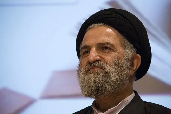 مسئله این است جنگ با چه قیمتی پایان پیدا کند/ باید واقع‌بین باشیم و ببینیم آیا همه مردم توان ادامه این شرایط را دارند یا خیر؟