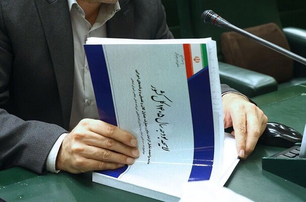 مهاجرانی: در بودجه ۱۴۰۵، ۷۲ ردیف ادغام یا حذف شد