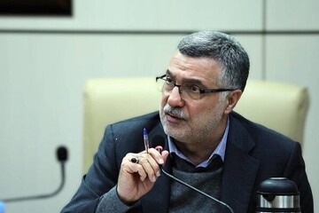 روایت وزیر بهداشت از حضور رهبر شهید انقلاب در دانشگاه ها و گفتگو با دانشجویان