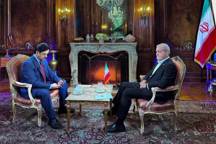 پزشکیان در گفت‌وگو با الجزیره: آمریکا باید پاسخ بدهد آماده گفت‌وگوست یا می‌خواهد بازی را بهم بزند