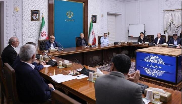 آرایش جدید اقتصادی دولت برای مدیریت شرایط ویژه