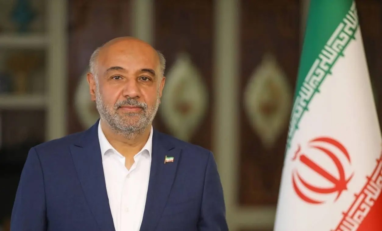 استیضاح وزیر کار بدون استمزاج از نمایندگان مطرح و بعد هم بدون دلیل از دستور کار خارج شد