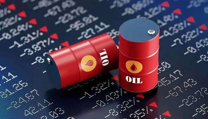 قیمت نفت از مرز ۱۰۰ دلار عبور کرد