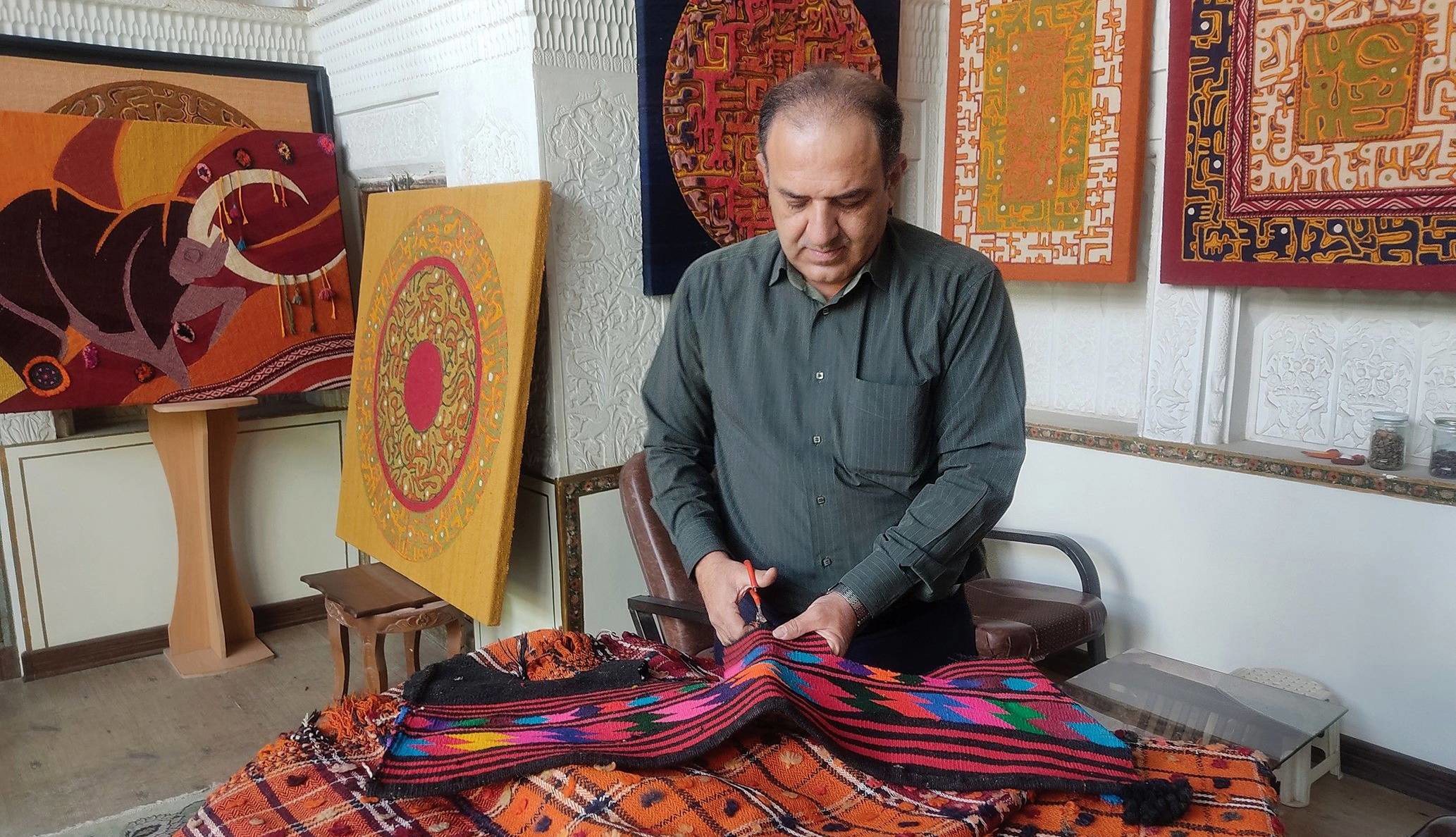کسب و کارهای محلی زیرفشار تغییرات مداوم قیمت‌ها