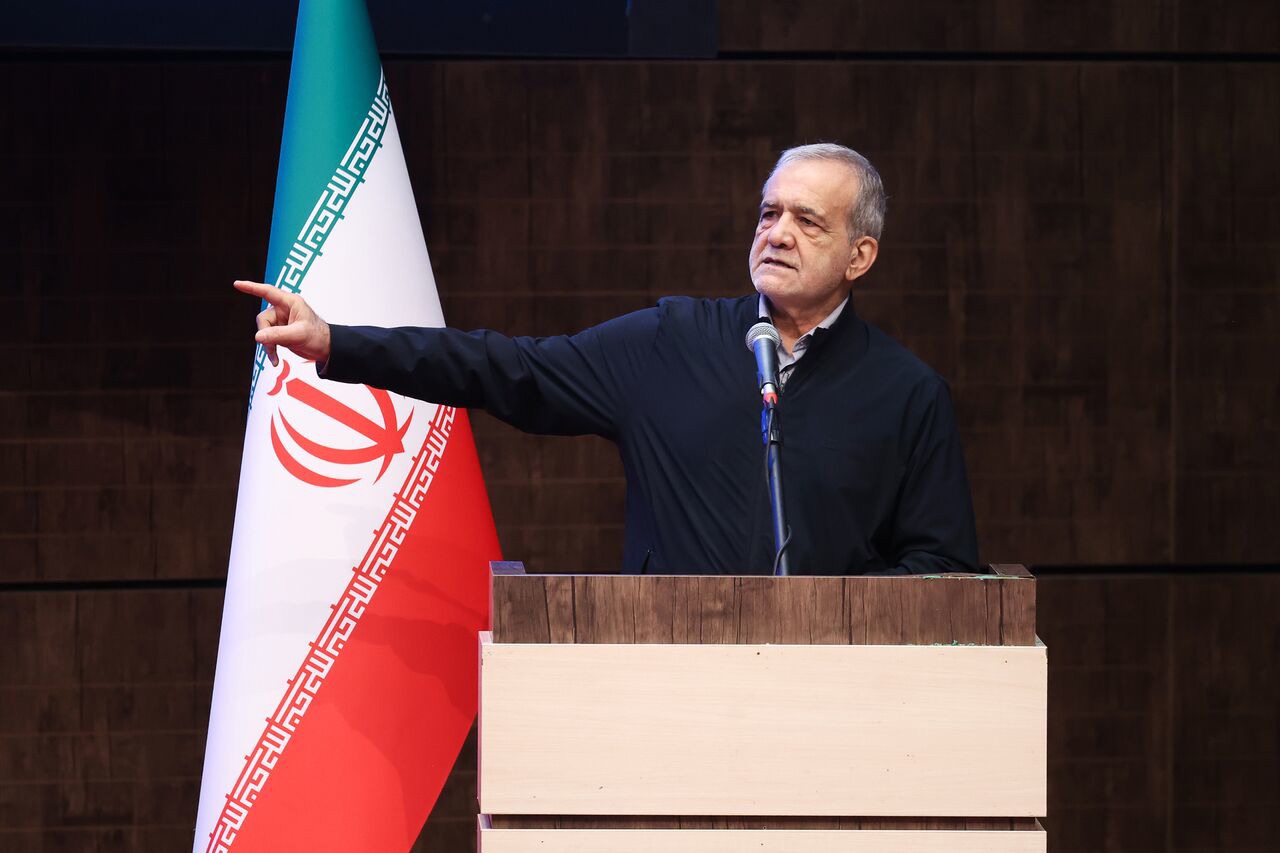 پزشکیان: آموزش، حق مسلم همگان است