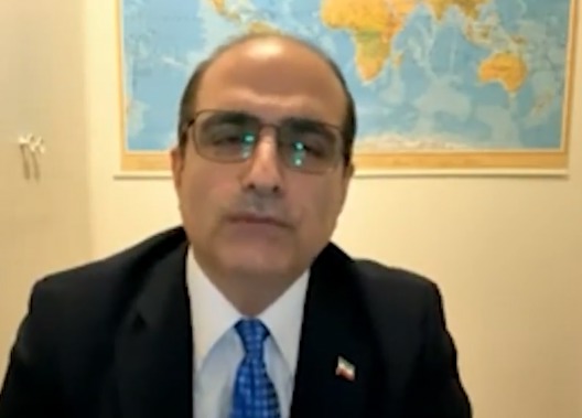 تودهنی احمد وخشیته استاد علوم سیاسی به دیپلمات پیشین ایران