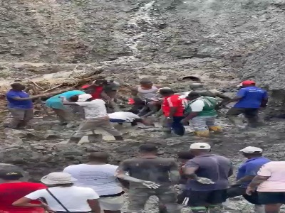 ریزش معدن طلا در کلمبیا با ۱۴ کشته و ۷ زخمی