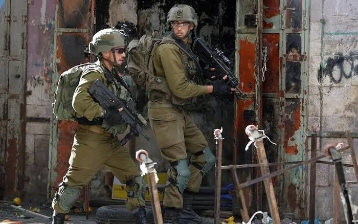 انتقال مواد منفجره به الخلیل برای تخریب خانه شهید فلسطینی